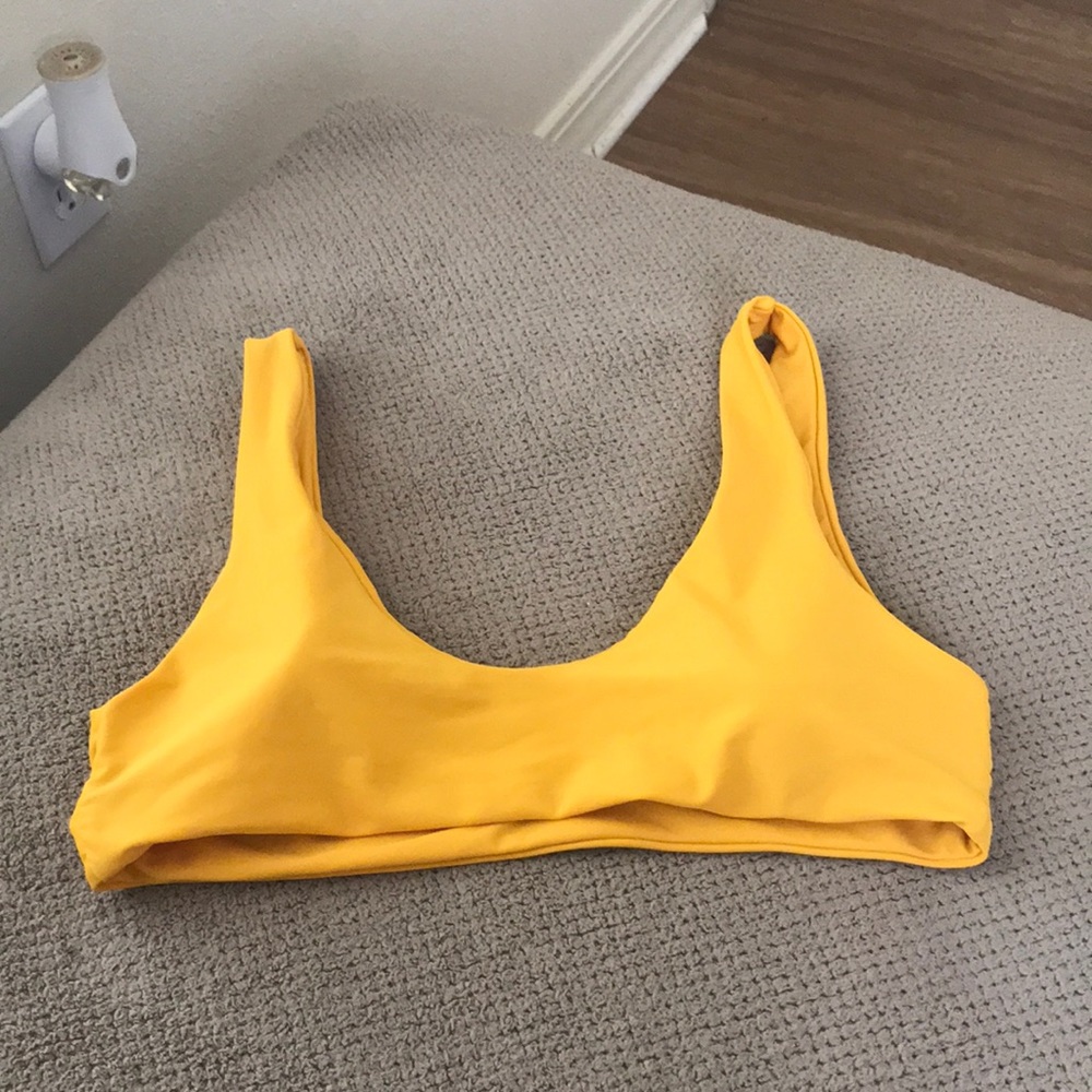 bikini top